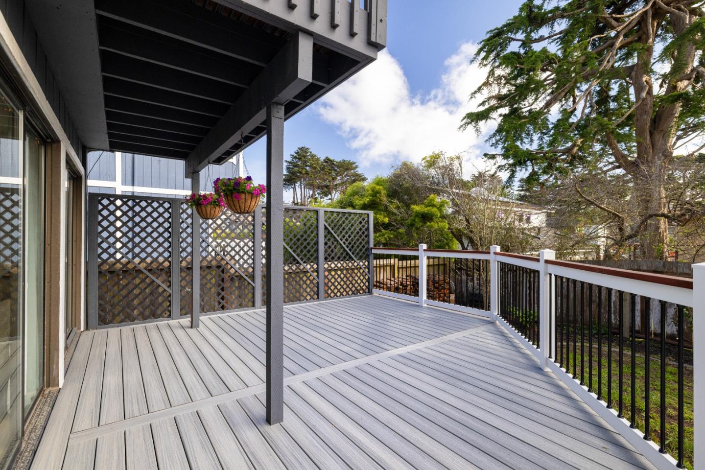 Detail Gallery Image 36 of 46 For 256 6th St, Montara,  CA 94037 - 4 Beds | 2/1 Baths