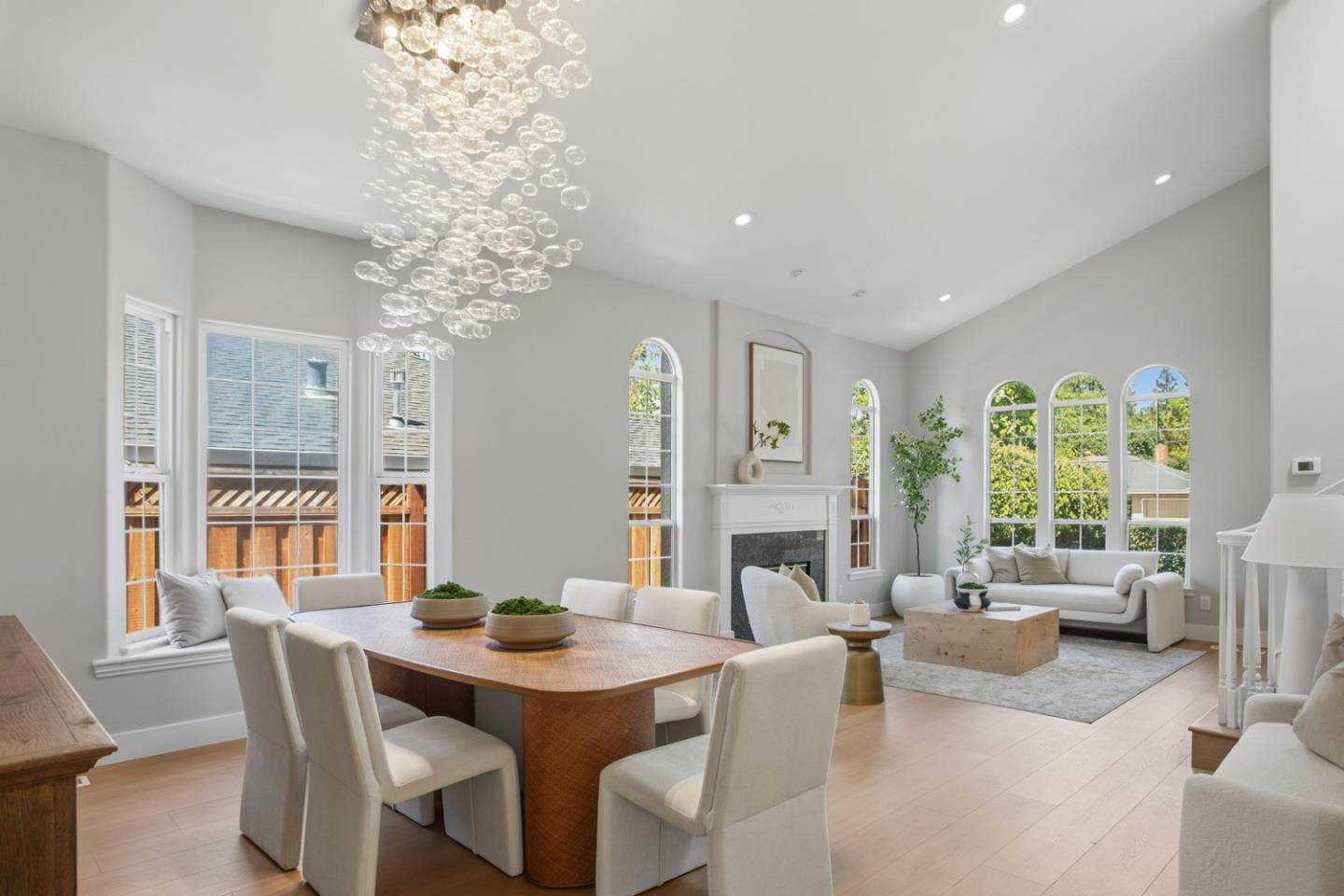 Detail Gallery Image 10 of 39 For 3286 South Ct, Palo Alto,  CA 94306 - 4 Beds | 4 Baths