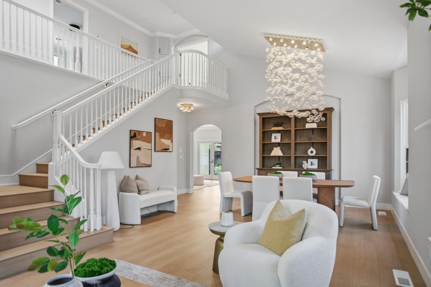 Detail Gallery Image 11 of 39 For 3286 South Ct, Palo Alto,  CA 94306 - 4 Beds | 4 Baths