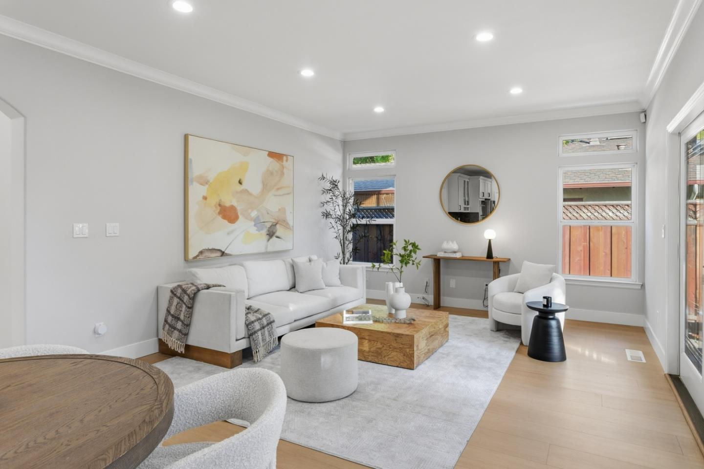 Detail Gallery Image 13 of 39 For 3286 South Ct, Palo Alto,  CA 94306 - 4 Beds | 4 Baths