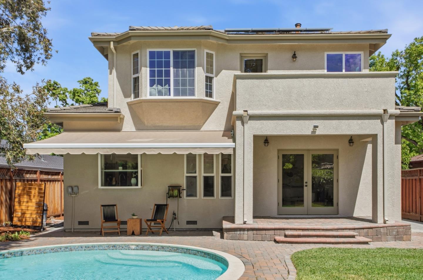 Detail Gallery Image 32 of 39 For 3286 South Ct, Palo Alto,  CA 94306 - 4 Beds | 4 Baths