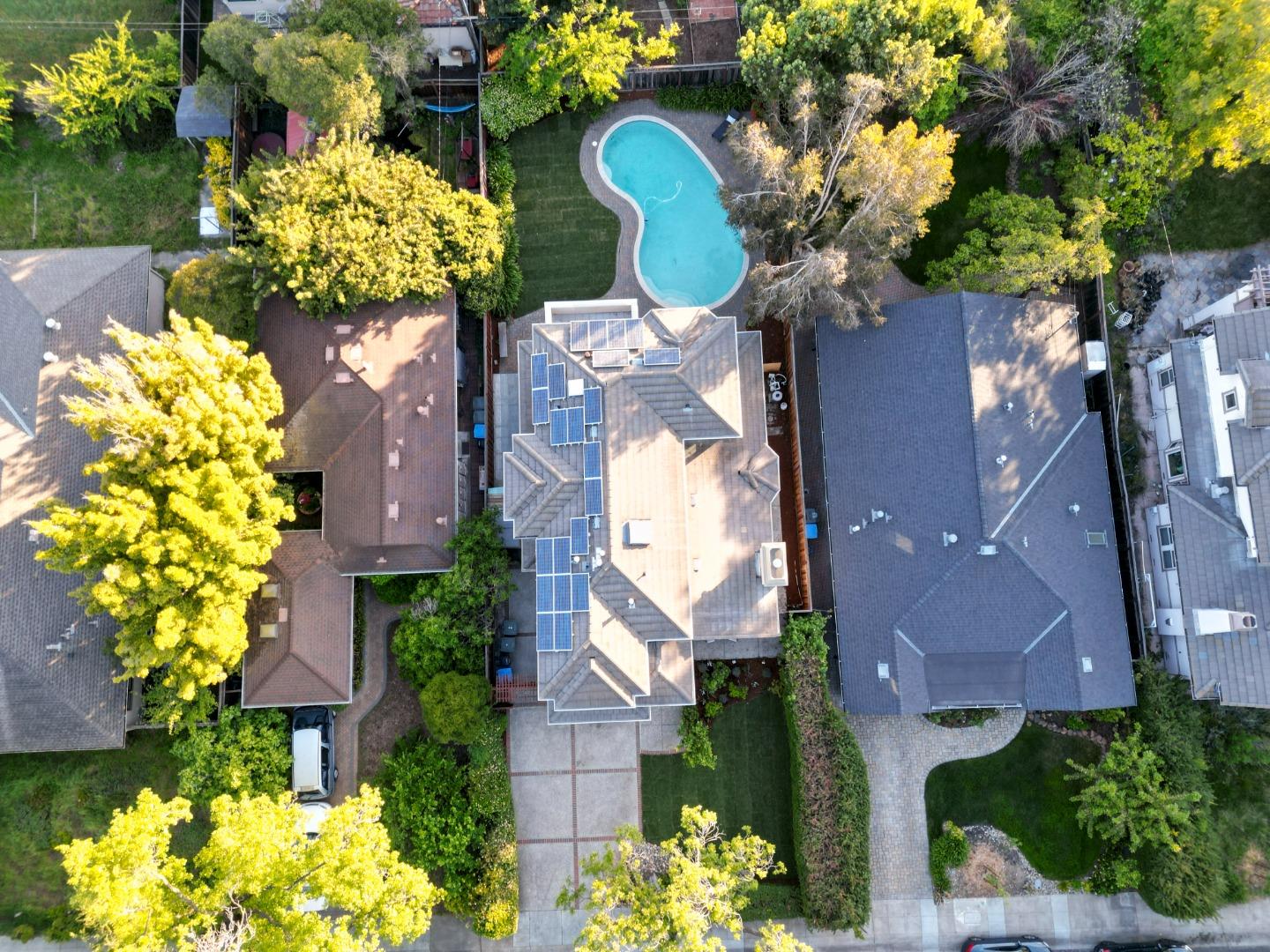 Detail Gallery Image 38 of 39 For 3286 South Ct, Palo Alto,  CA 94306 - 4 Beds | 4 Baths