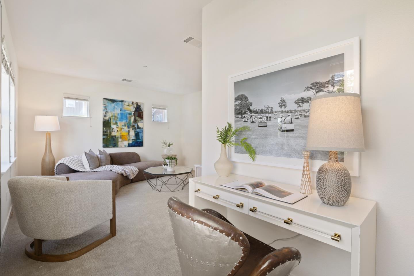 Detail Gallery Image 15 of 26 For 1918 Newbury Dr, Mountain View,  CA 94043 - 3 Beds | 3/1 Baths