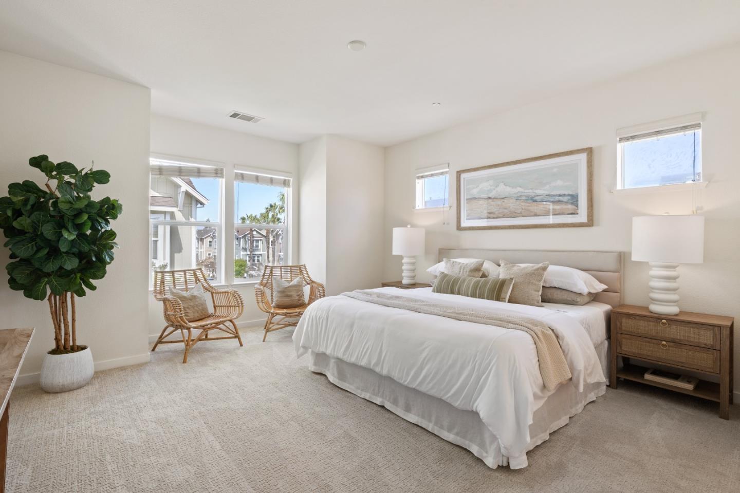 Detail Gallery Image 22 of 26 For 1918 Newbury Dr, Mountain View,  CA 94043 - 3 Beds | 3/1 Baths