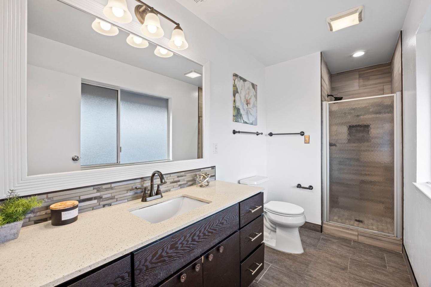 Detail Gallery Image 29 of 41 For 253 Helen Way, Livermore,  CA 94550 - 6 Beds | 2/1 Baths