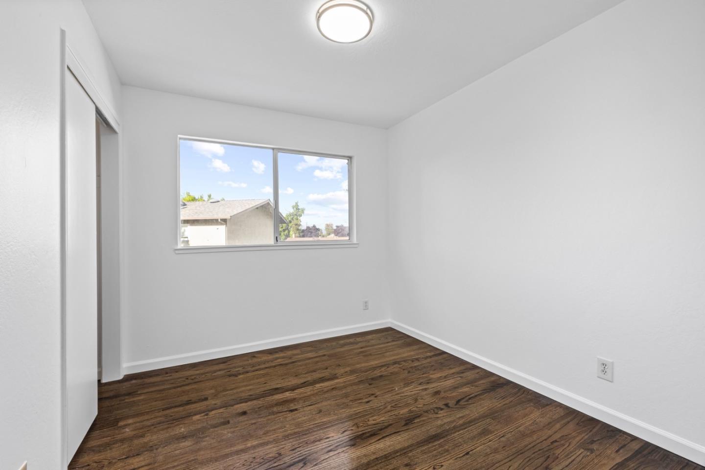 Detail Gallery Image 34 of 41 For 253 Helen Way, Livermore,  CA 94550 - 6 Beds | 2/1 Baths