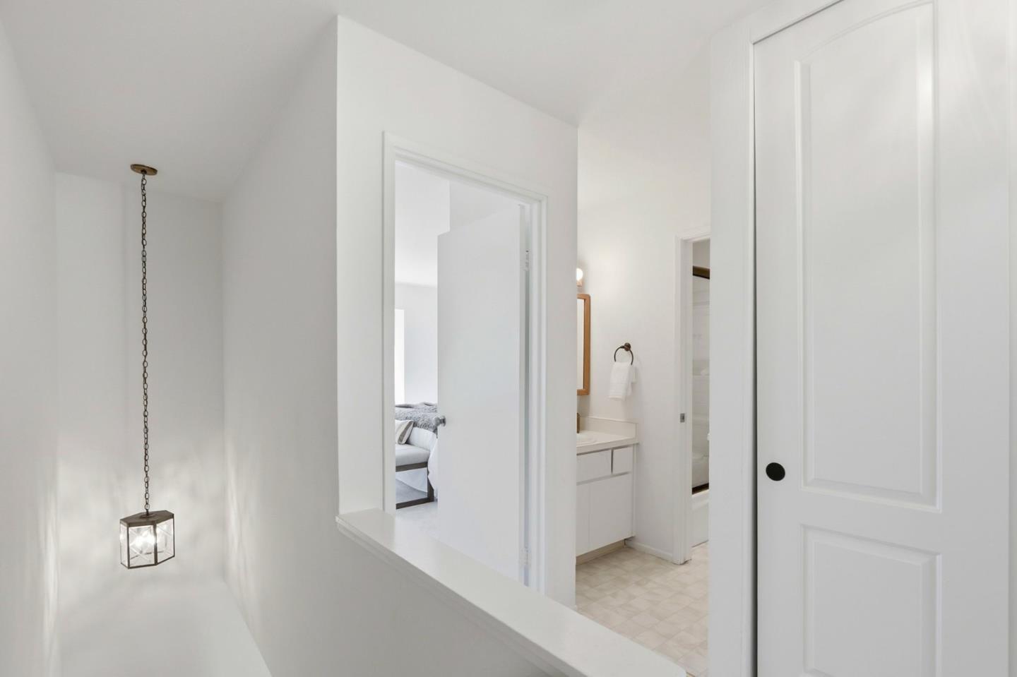 Detail Gallery Image 13 of 46 For 3007 Kaiser Dr #F,  Santa Clara,  CA 95051 - 2 Beds | 1/1 Baths