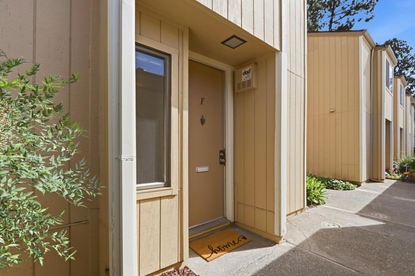 Detail Gallery Image 2 of 46 For 3007 Kaiser Dr #F,  Santa Clara,  CA 95051 - 2 Beds | 1/1 Baths