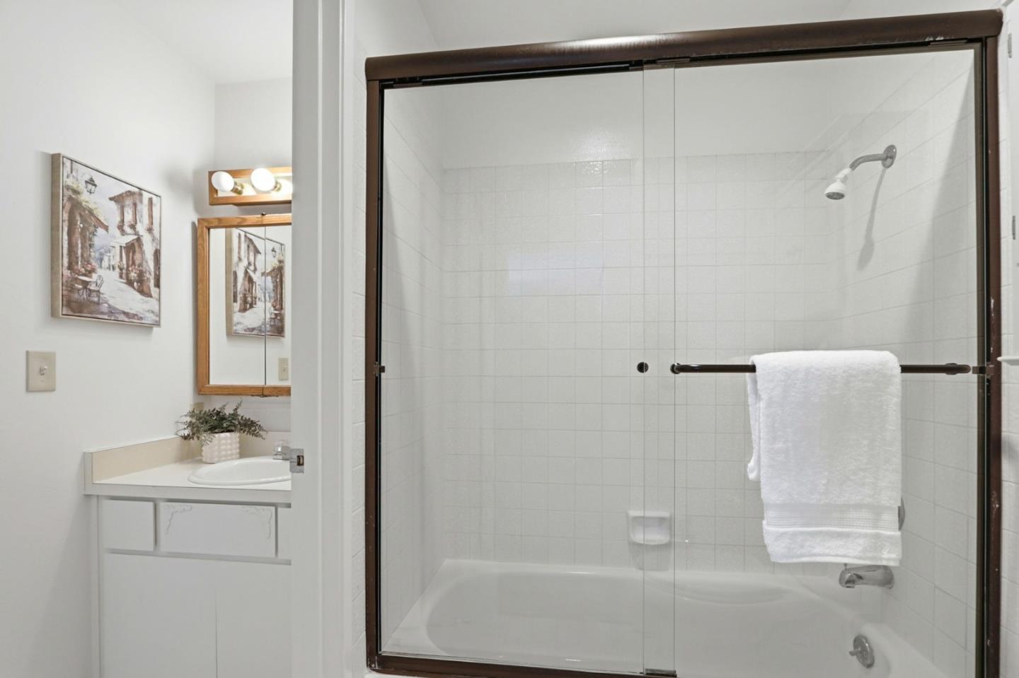 Detail Gallery Image 25 of 46 For 3007 Kaiser Dr #F,  Santa Clara,  CA 95051 - 2 Beds | 1/1 Baths