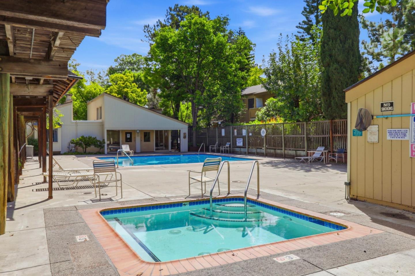 Detail Gallery Image 40 of 46 For 3007 Kaiser Dr #F,  Santa Clara,  CA 95051 - 2 Beds | 1/1 Baths