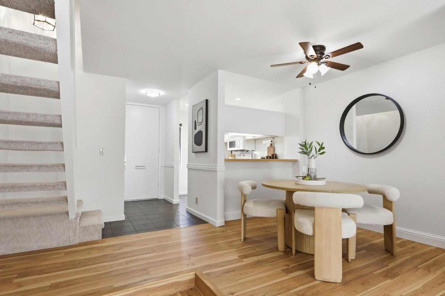 Detail Gallery Image 9 of 46 For 3007 Kaiser Dr #F,  Santa Clara,  CA 95051 - 2 Beds | 1/1 Baths