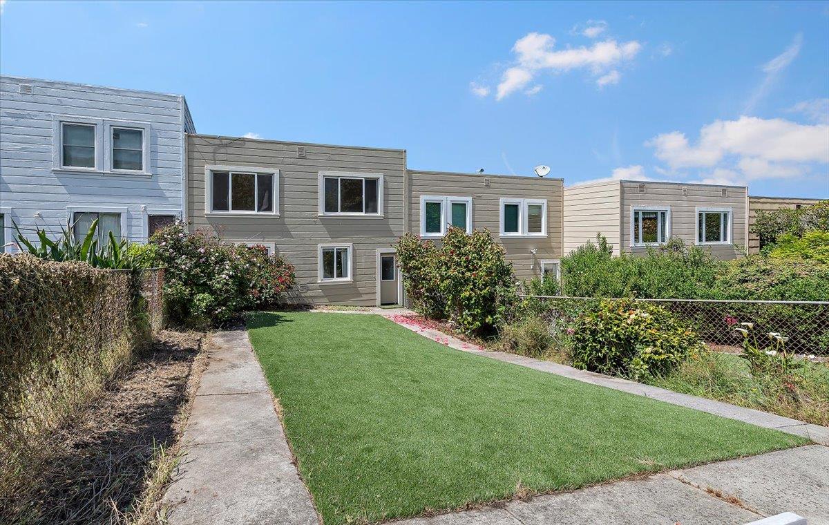 Detail Gallery Image 22 of 25 For 2654 18th Ave, San Francisco,  CA 94116 - 3 Beds | 2 Baths