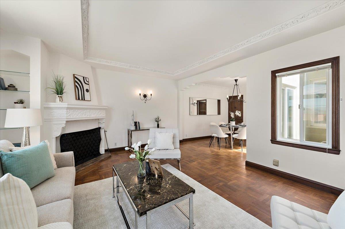 Detail Gallery Image 5 of 25 For 2654 18th Ave, San Francisco,  CA 94116 - 3 Beds | 2 Baths