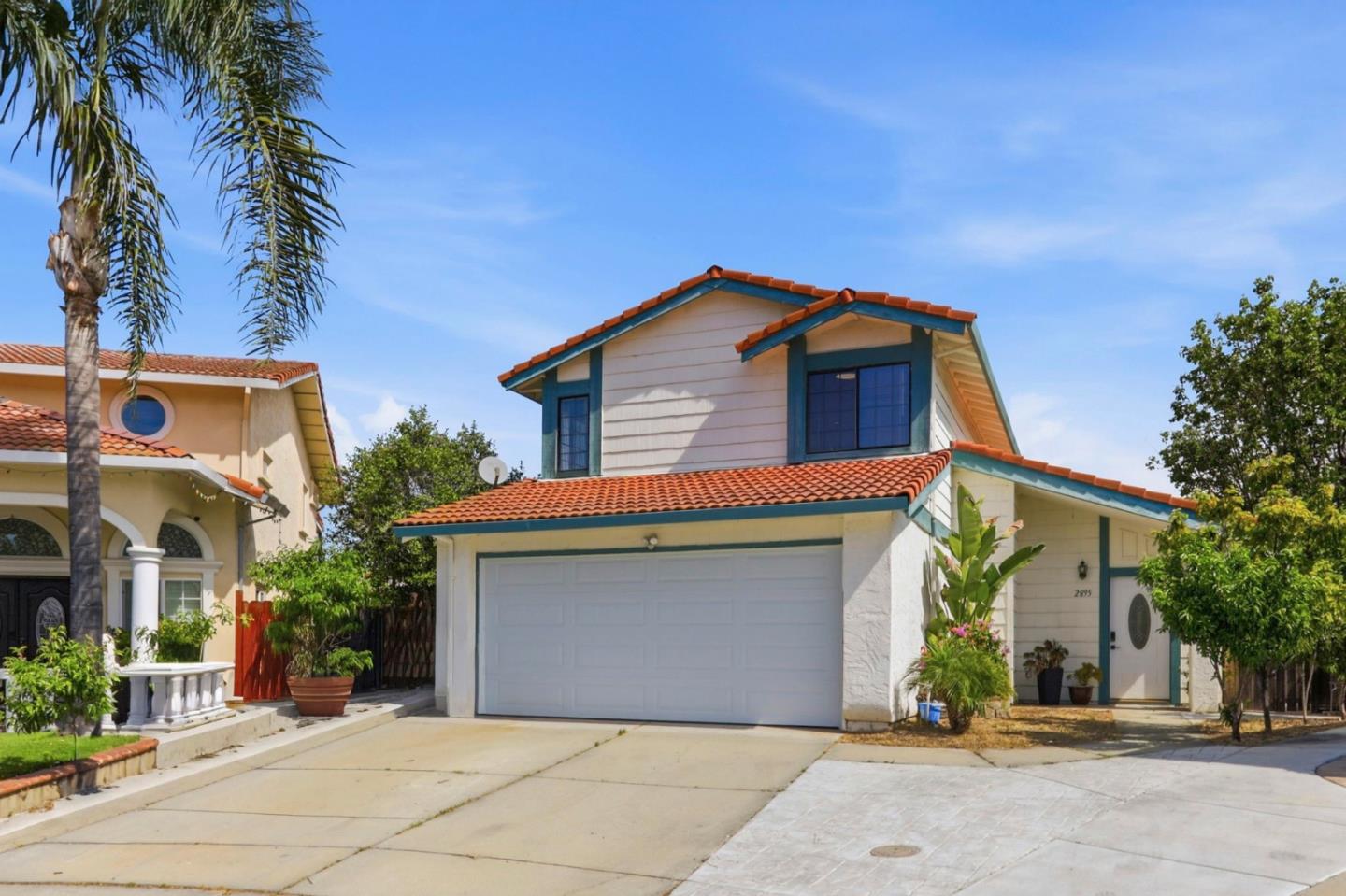 Detail Gallery Image 2 of 48 For 2895 Bouveron Ct, San Jose,  CA 95148 - 4 Beds | 3 Baths