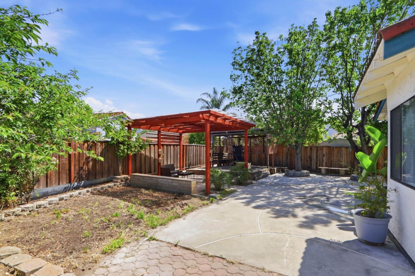 Detail Gallery Image 38 of 48 For 2895 Bouveron Ct, San Jose,  CA 95148 - 4 Beds | 3 Baths