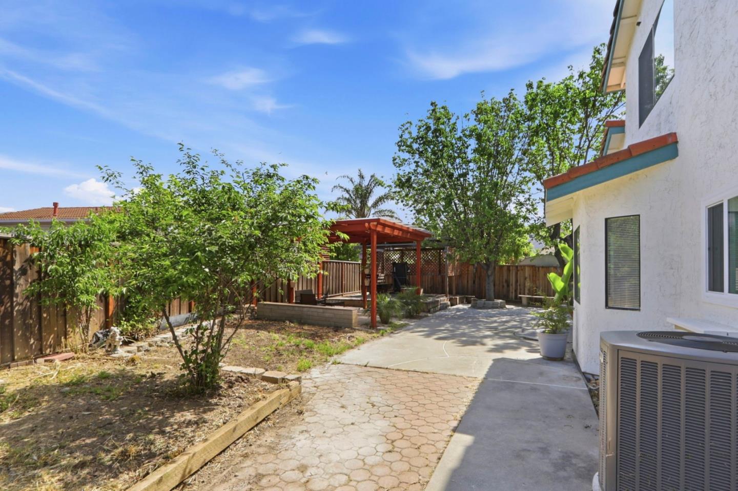 Detail Gallery Image 39 of 48 For 2895 Bouveron Ct, San Jose,  CA 95148 - 4 Beds | 3 Baths