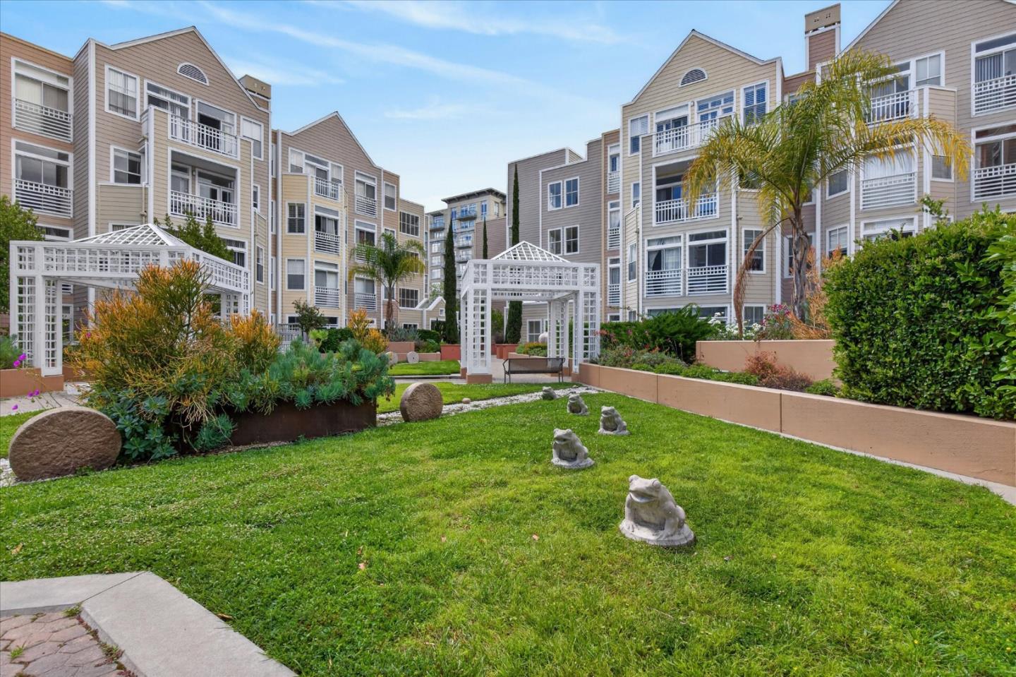 Detail Gallery Image 5 of 28 For 550 Ortega Ave #A203,  Mountain View,  CA 94040 - 1 Beds | 1 Baths