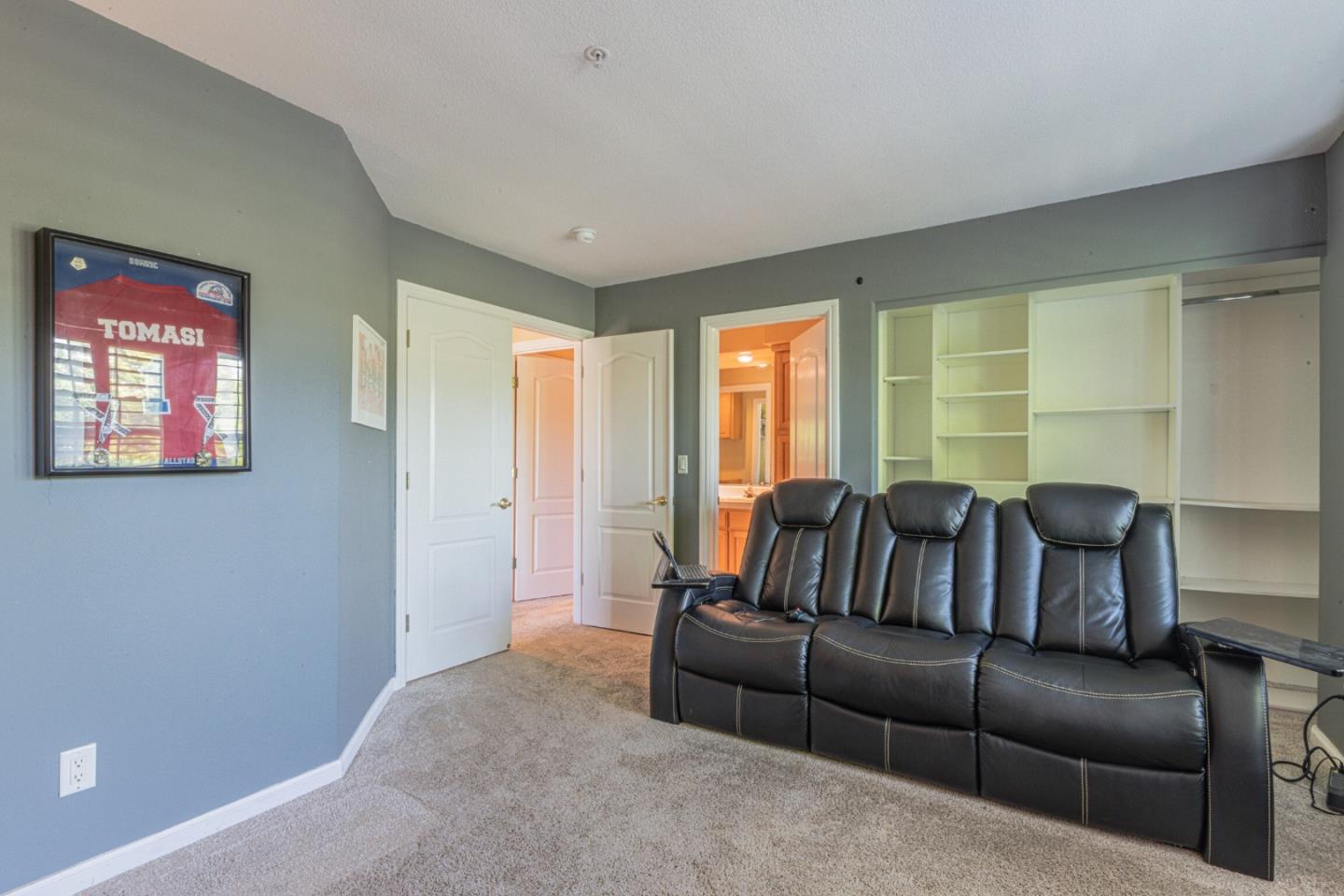 Detail Gallery Image 42 of 55 For 18300 Meadow Song Way, Salinas,  CA 93908 - 5 Beds | 3 Baths