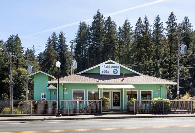 Front Image Thumbnail for ML82043229