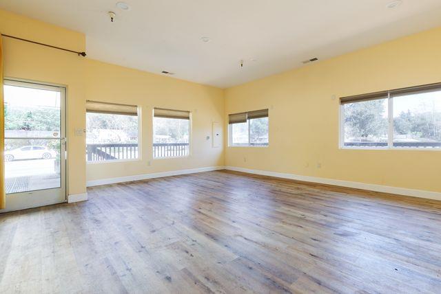 Detail Gallery Image 9 of 21 For 9566 Mill St, Ben Lomond,  CA 95005 - – Beds | – Baths