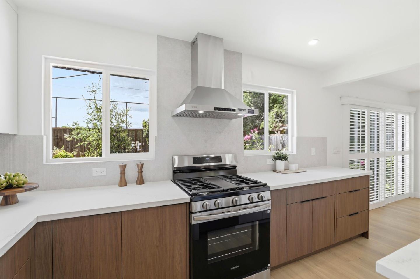 Detail Gallery Image 12 of 31 For 2637 Coit Dr, San Jose,  CA 95124 - 3 Beds | 2 Baths