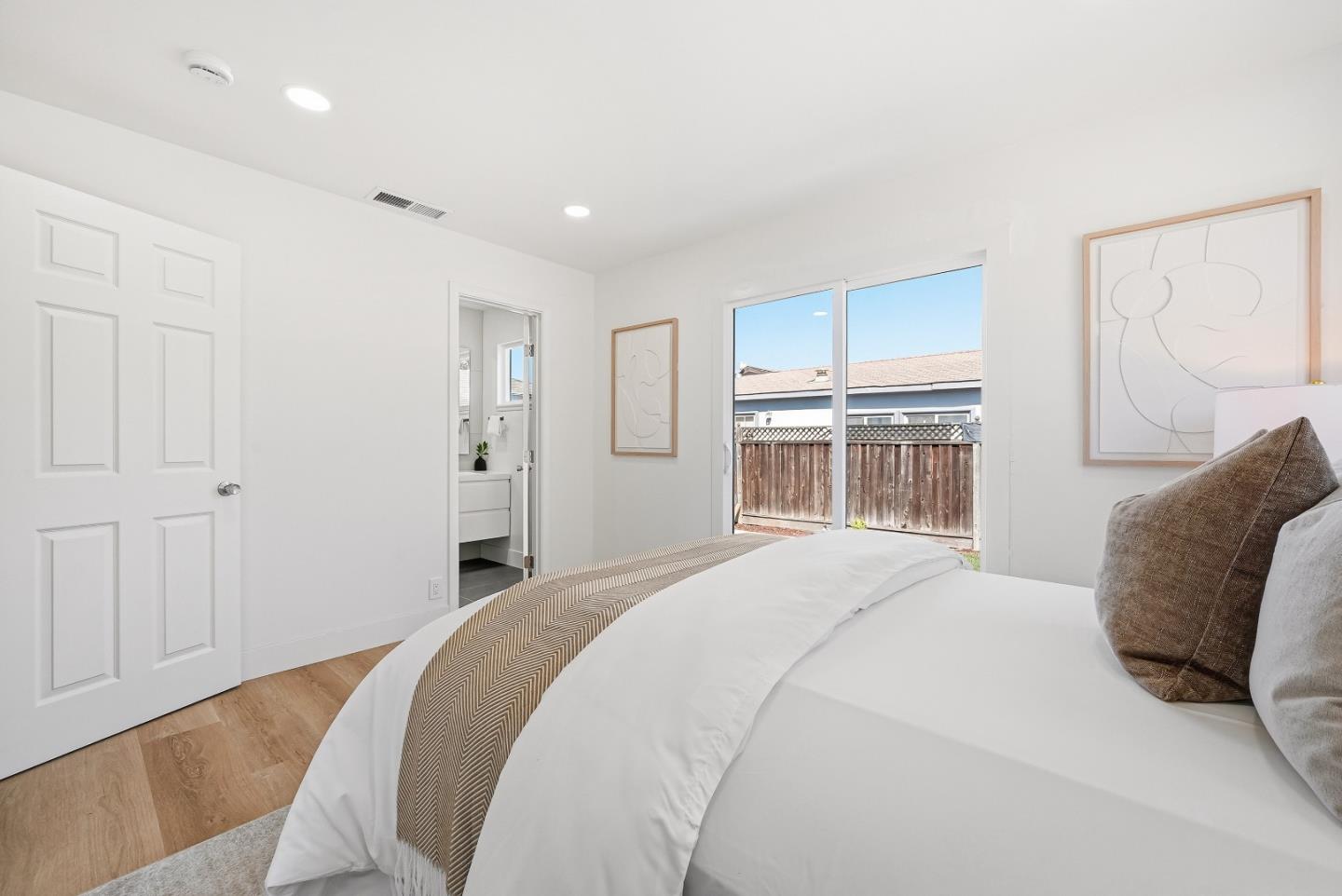 Detail Gallery Image 19 of 38 For 3334 Marchese Ct, Santa Clara,  CA 95051 - 3 Beds | 2/1 Baths