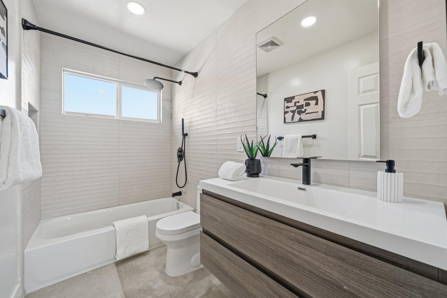 Detail Gallery Image 20 of 38 For 3334 Marchese Ct, Santa Clara,  CA 95051 - 3 Beds | 2/1 Baths