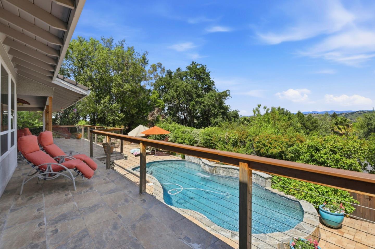 Detail Gallery Image 33 of 50 For 1237 Wooded Hills Dr, San Jose,  CA 95120 - 3 Beds | 2/1 Baths