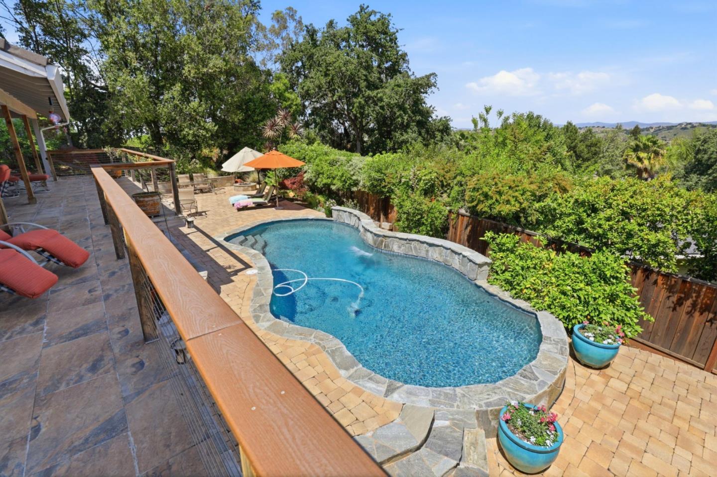 Detail Gallery Image 34 of 50 For 1237 Wooded Hills Dr, San Jose,  CA 95120 - 3 Beds | 2/1 Baths