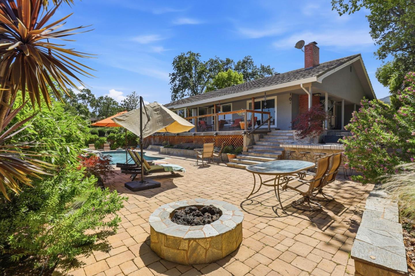 Detail Gallery Image 36 of 50 For 1237 Wooded Hills Dr, San Jose,  CA 95120 - 3 Beds | 2/1 Baths