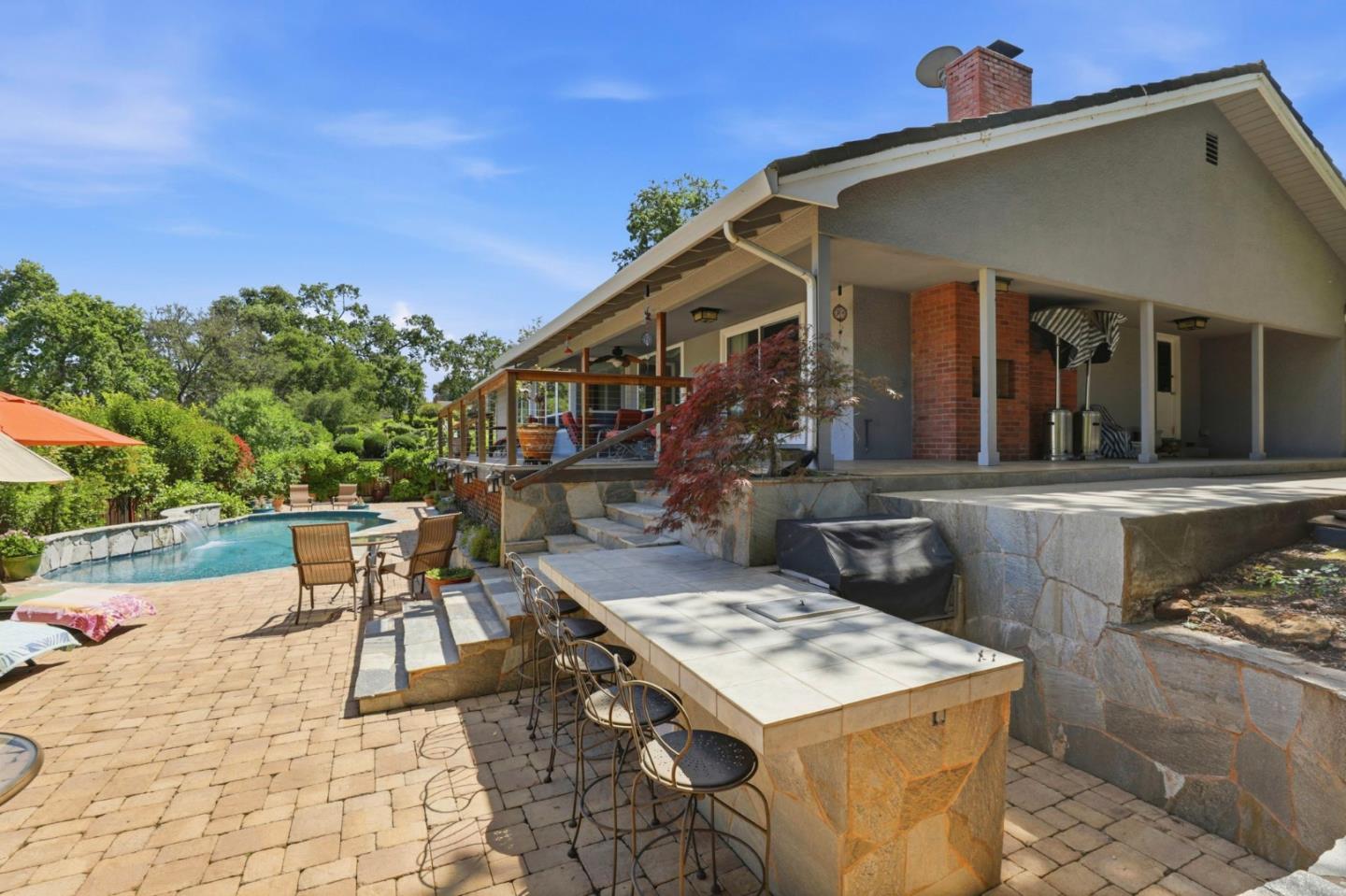 Detail Gallery Image 39 of 50 For 1237 Wooded Hills Dr, San Jose,  CA 95120 - 3 Beds | 2/1 Baths