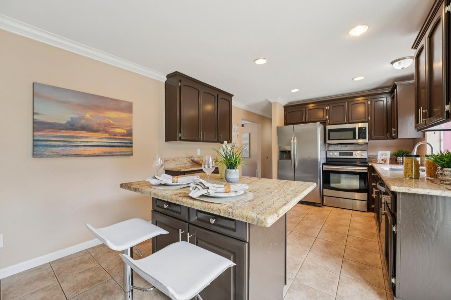 Detail Gallery Image 13 of 45 For 34094 Gannon Ter, Fremont,  CA 94555 - 4 Beds | 2/1 Baths