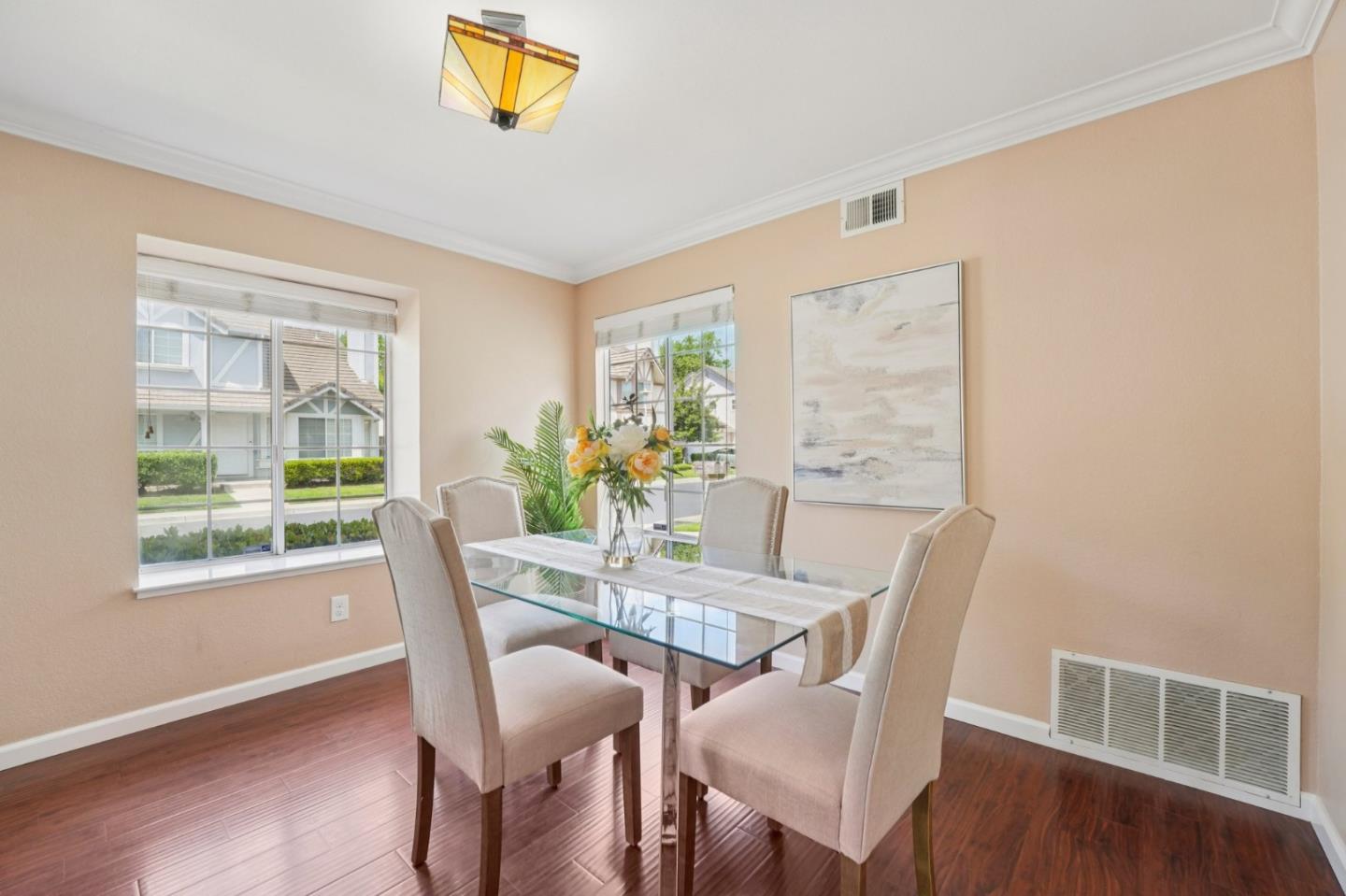 Detail Gallery Image 2 of 45 For 34094 Gannon Ter, Fremont,  CA 94555 - 4 Beds | 2/1 Baths