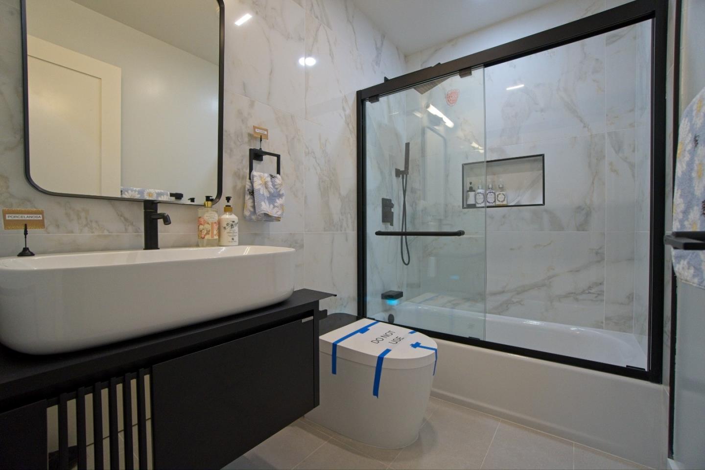 Detail Gallery Image 25 of 32 For 114 Cumulus Ave, Sunnyvale,  CA 94087 - 4 Beds | 3 Baths