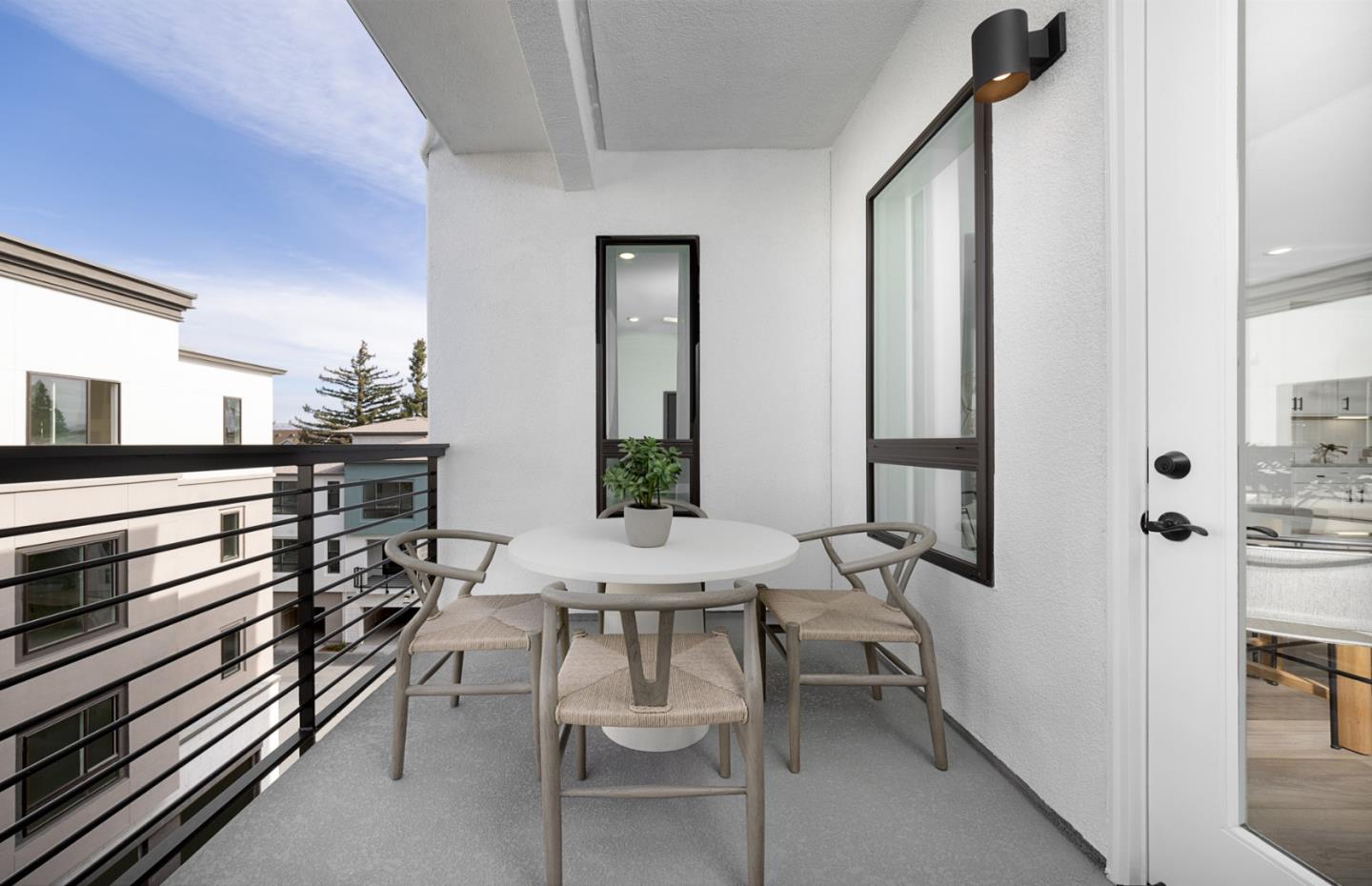 Detail Gallery Image 5 of 17 For 401 Tonkin Ter #9,  Sunnyvale,  CA 94089 - 2 Beds | 2 Baths