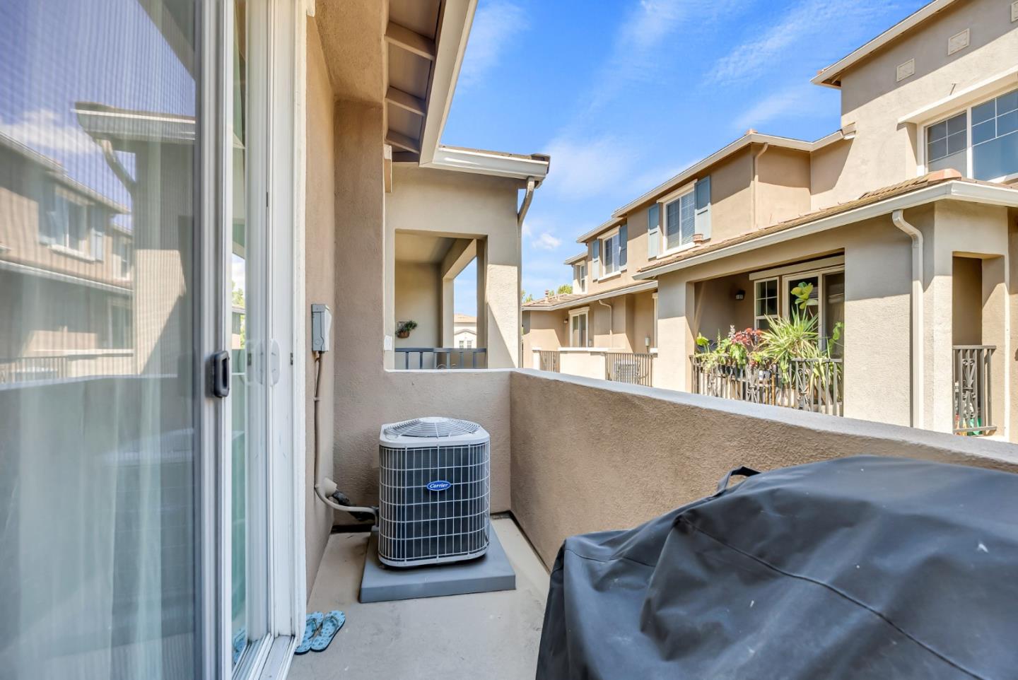 Detail Gallery Image 32 of 38 For 23 Bettencourt Way, Milpitas,  CA 95035 - 3 Beds | 3 Baths