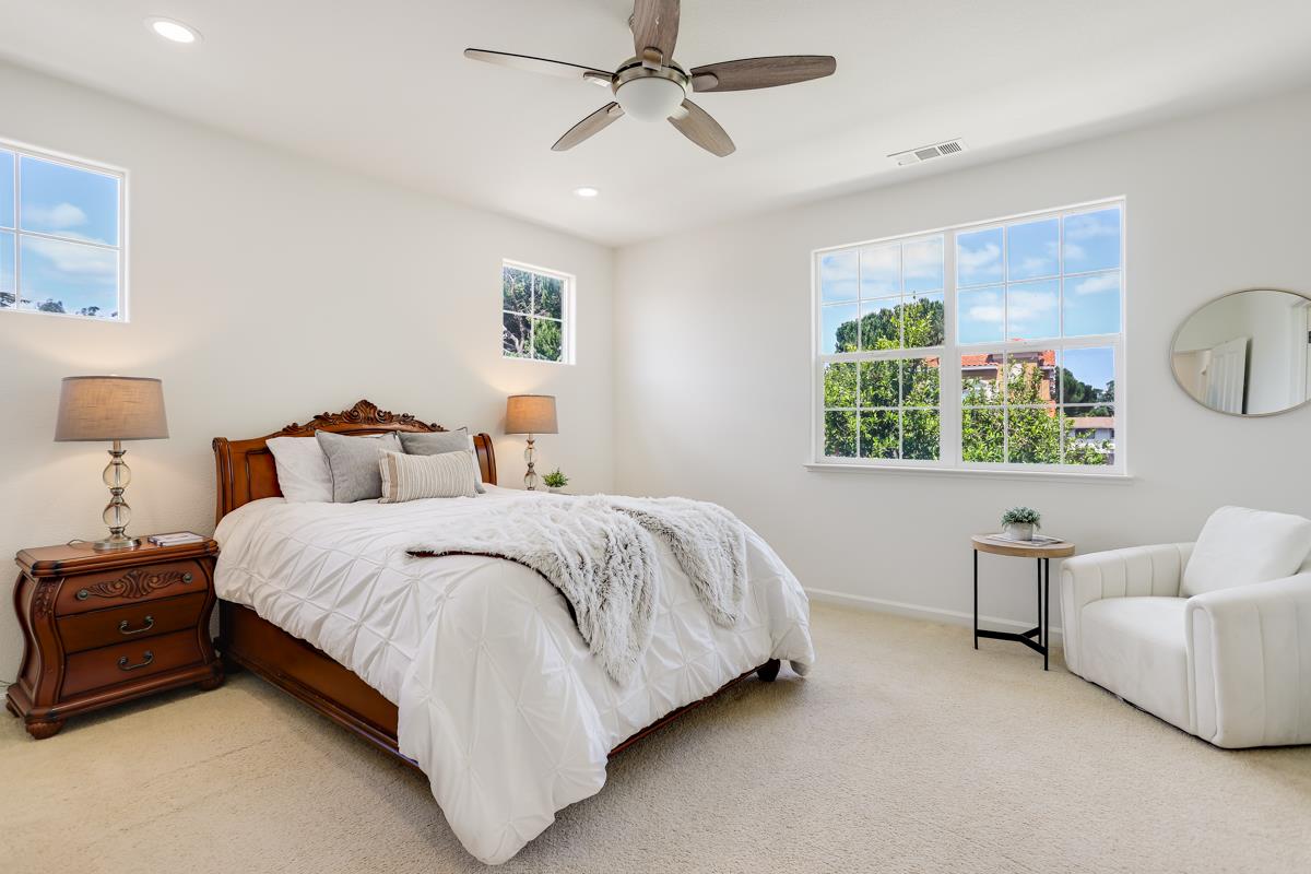 Detail Gallery Image 16 of 39 For 449 Norwood Cir, Santa Clara,  CA 95051 - 4 Beds | 2/1 Baths