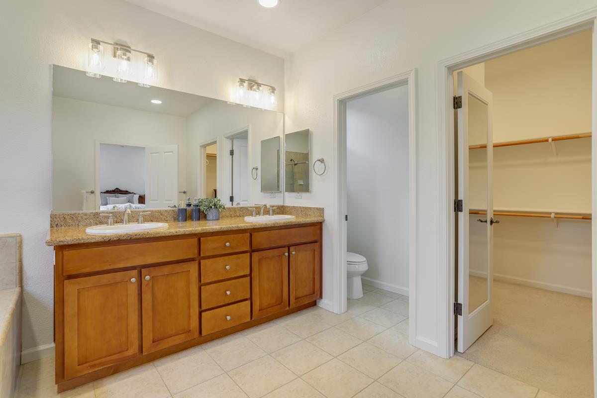 Detail Gallery Image 20 of 39 For 449 Norwood Cir, Santa Clara,  CA 95051 - 4 Beds | 2/1 Baths