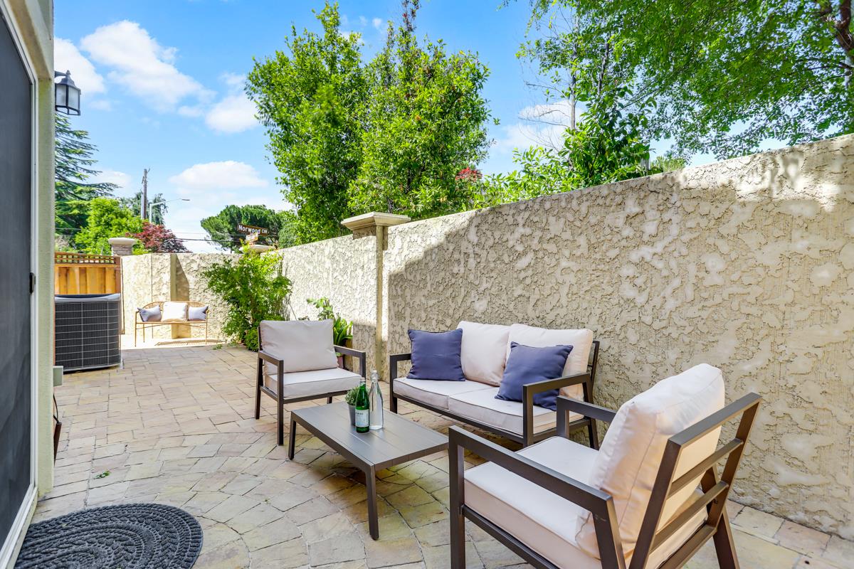 Detail Gallery Image 32 of 39 For 449 Norwood Cir, Santa Clara,  CA 95051 - 4 Beds | 2/1 Baths