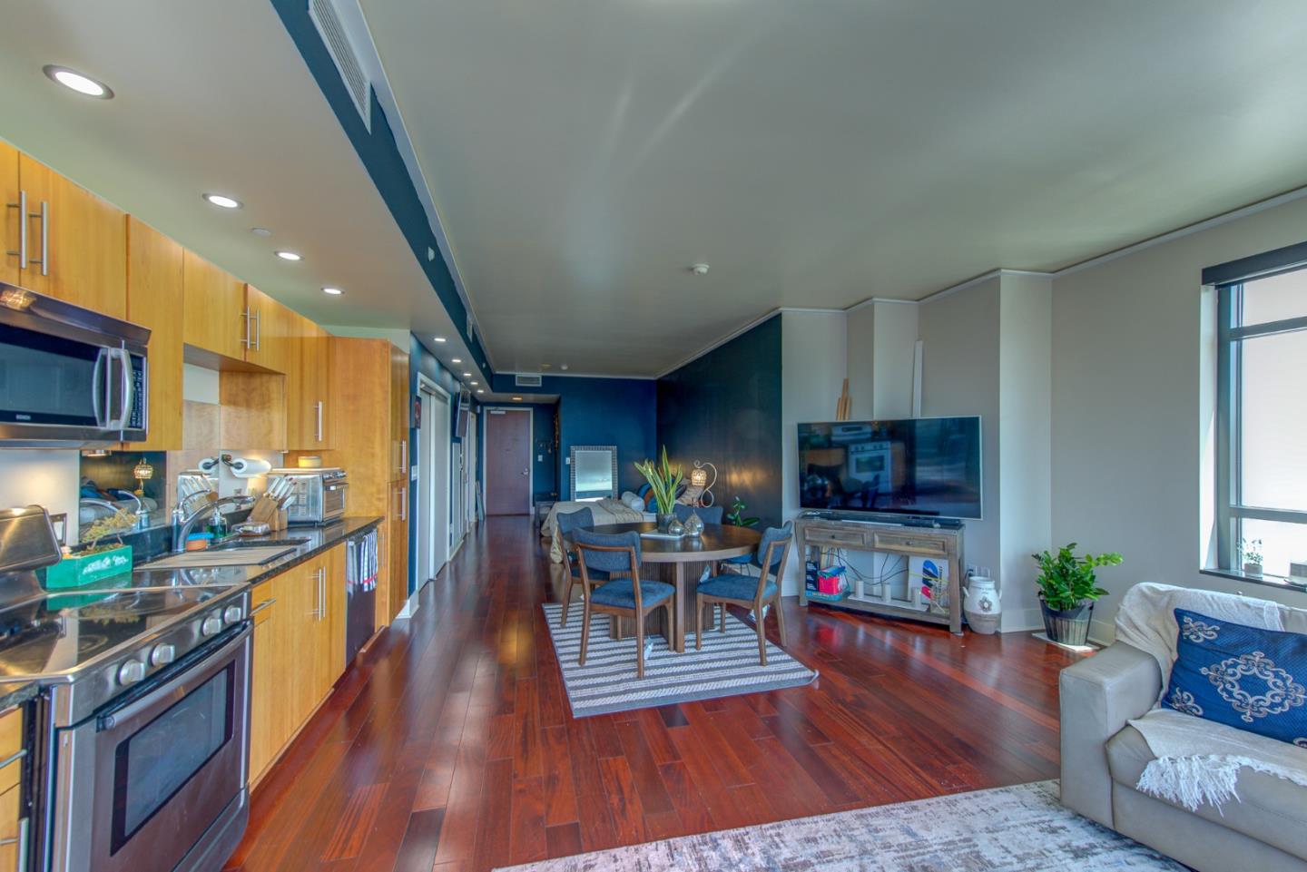 Detail Gallery Image 8 of 37 For 88 E San Fernando St #704,  San Jose,  CA 95113 - 1 Beds | 1 Baths