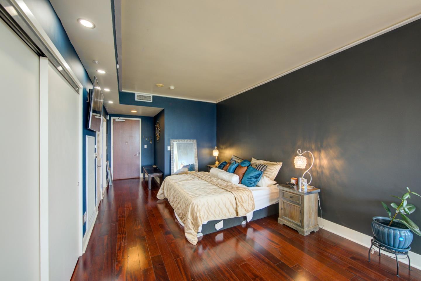 Detail Gallery Image 9 of 37 For 88 E San Fernando St #704,  San Jose,  CA 95113 - 1 Beds | 1 Baths