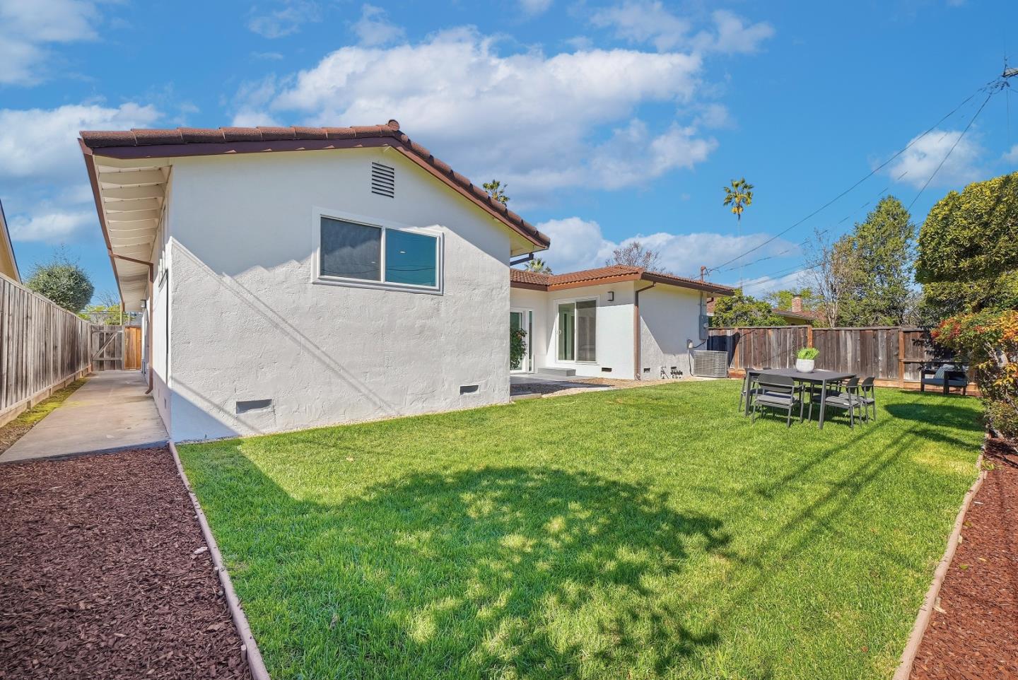 Detail Gallery Image 29 of 36 For 3686 Kirk Rd, San Jose,  CA 95124 - 3 Beds | 2 Baths