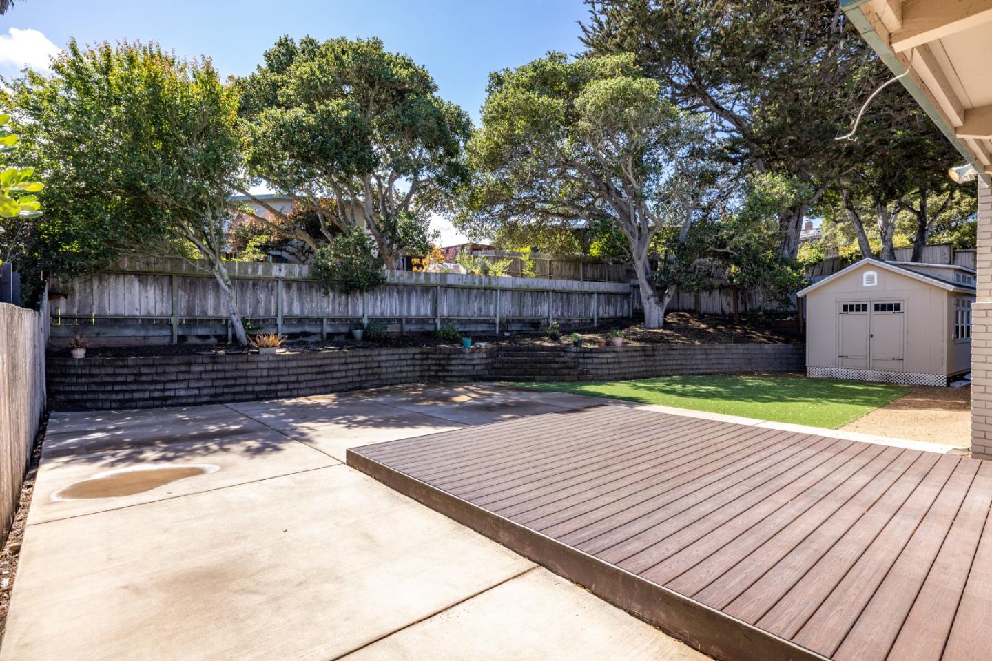 Detail Gallery Image 33 of 43 For 3058 Berney Dr, Marina,  CA 93933 - 3 Beds | 2 Baths