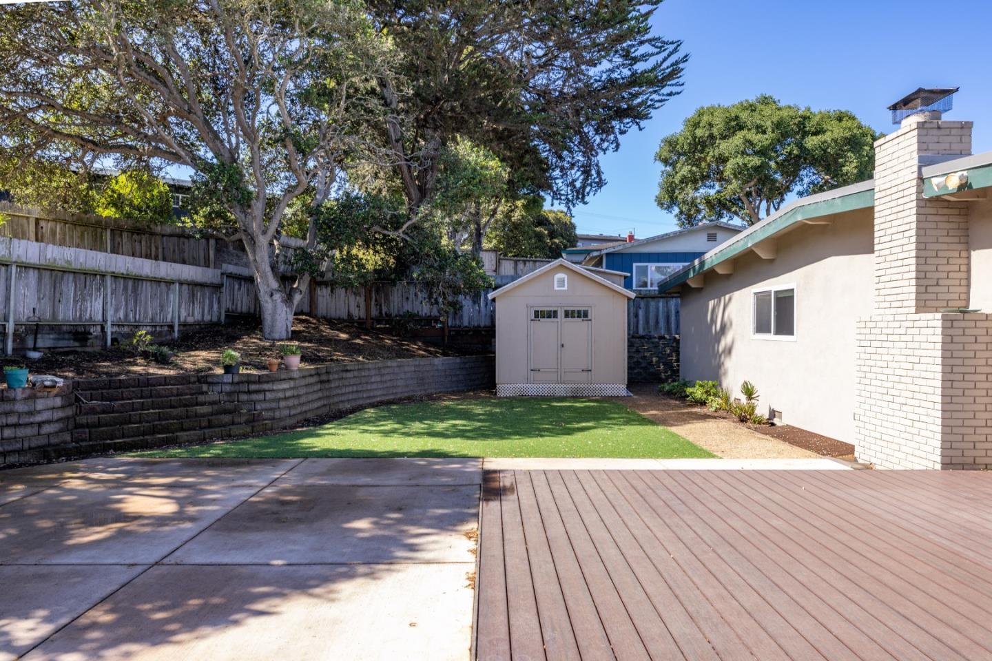 Detail Gallery Image 34 of 43 For 3058 Berney Dr, Marina,  CA 93933 - 3 Beds | 2 Baths