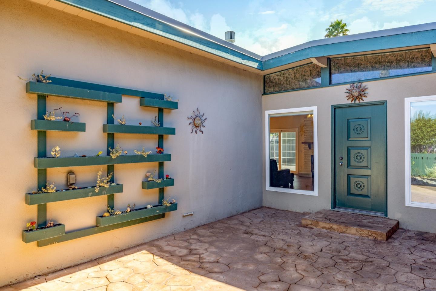 Detail Gallery Image 5 of 43 For 3058 Berney Dr, Marina,  CA 93933 - 3 Beds | 2 Baths