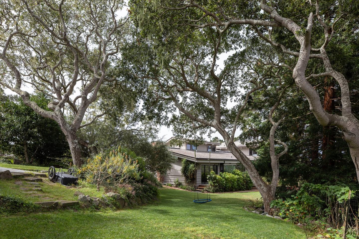 Detail Gallery Image 37 of 41 For 3198 Del Ciervo Rd, Pebble Beach,  CA 93953 - 4 Beds | 5/1 Baths