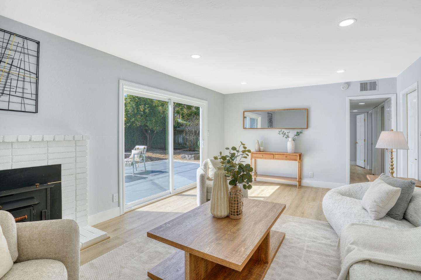 Detail Gallery Image 18 of 33 For 3364 Merrimac Dr, San Jose,  CA 95117 - 4 Beds | 3 Baths