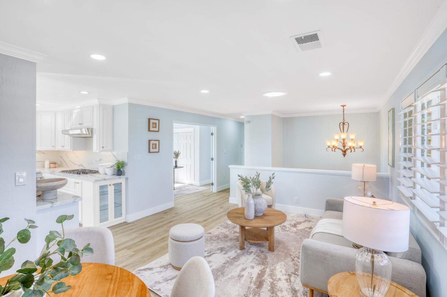 Detail Gallery Image 2 of 33 For 3364 Merrimac Dr, San Jose,  CA 95117 - 4 Beds | 3 Baths