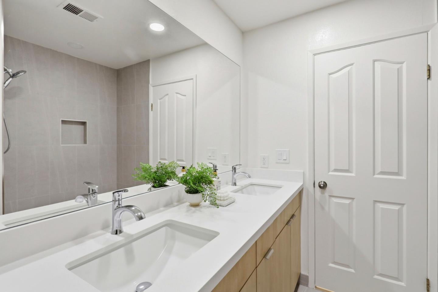 Detail Gallery Image 30 of 53 For 4407 Hendrix Ct, San Jose,  CA 95124 - 3 Beds | 2 Baths