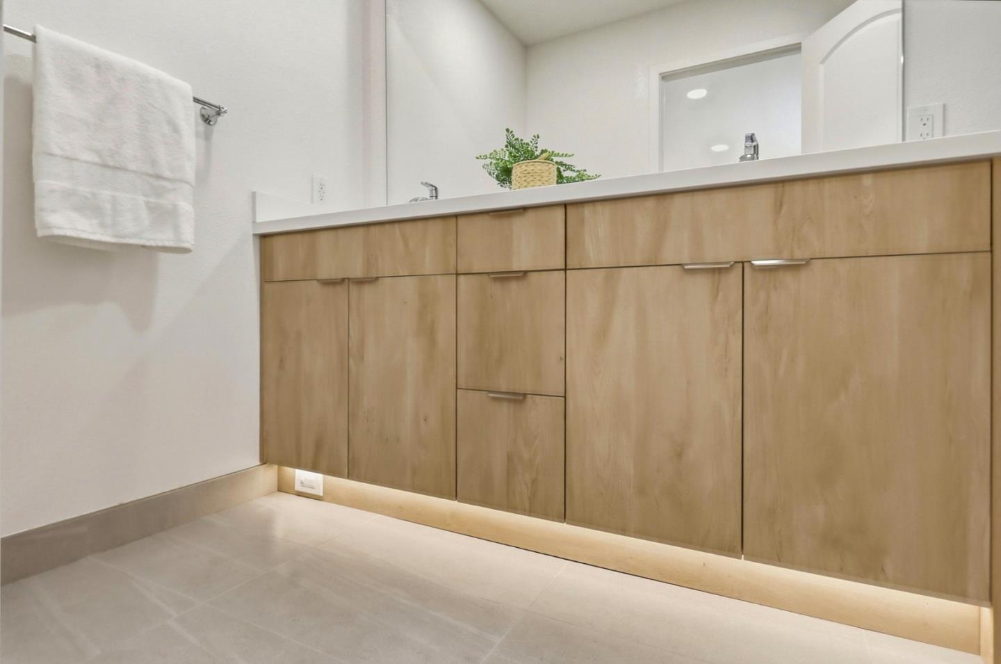 Detail Gallery Image 35 of 53 For 4407 Hendrix Ct, San Jose,  CA 95124 - 3 Beds | 2 Baths